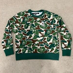 Solana‎ Hills Oversized Sz medium Green Camo Crewneck Sweatshirt